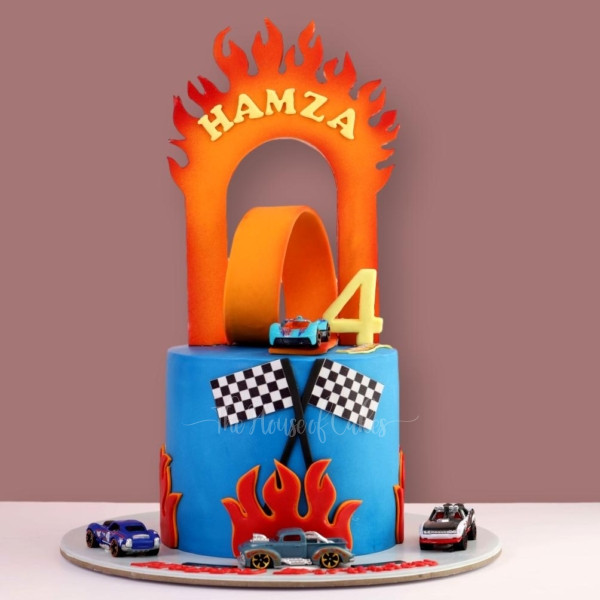 Hot Wheels Cake