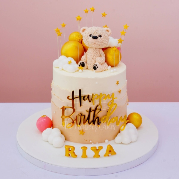 cutest teddy bear cake
