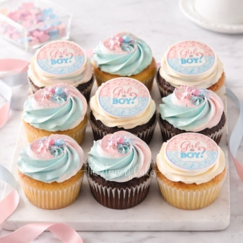 Exquisite Gender Reveal Cupcakes