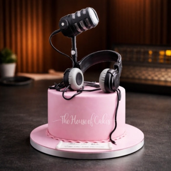 Microphone and Headset Cake in Dubai