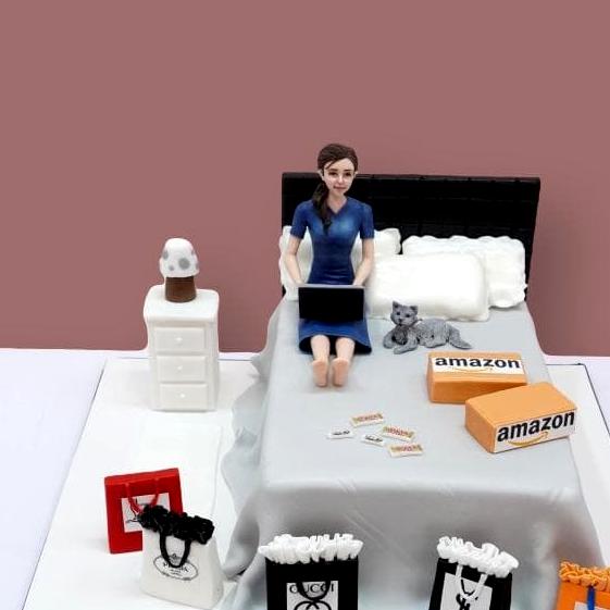 Shopaholic’s Dream Cake