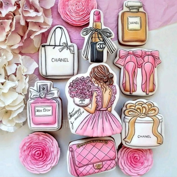 Fashionista Couture Cookies in Dubai