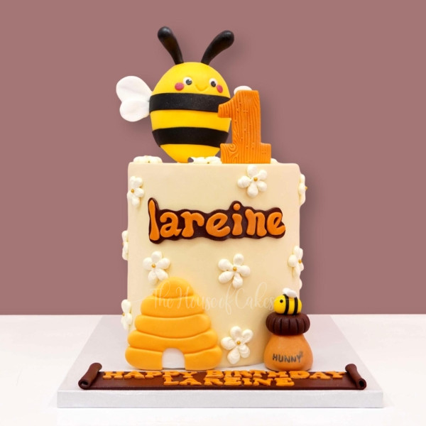 Bee Sweet Magic Cake