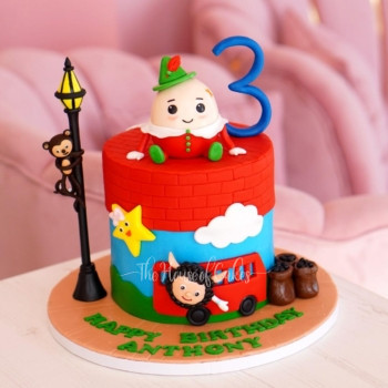 Enchanted Humpty Dumpty Cake in Dubai