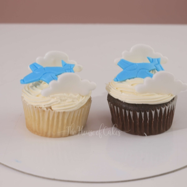 Plane Cupcakes in Dubai